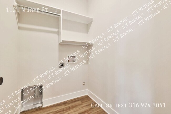 Building Photo - 1121 N Joye St