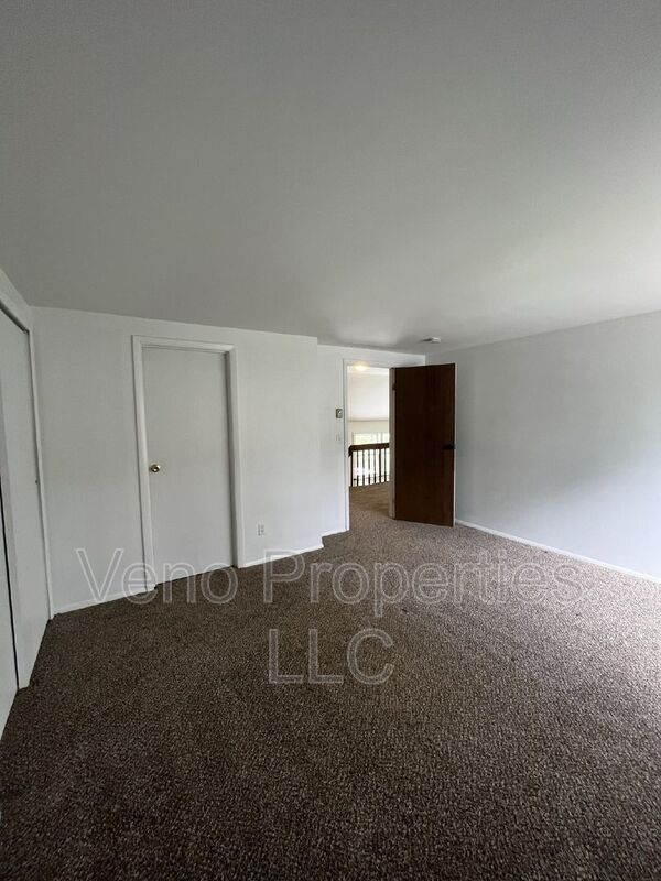 Building Photo - 130 Thimbleberry Rd