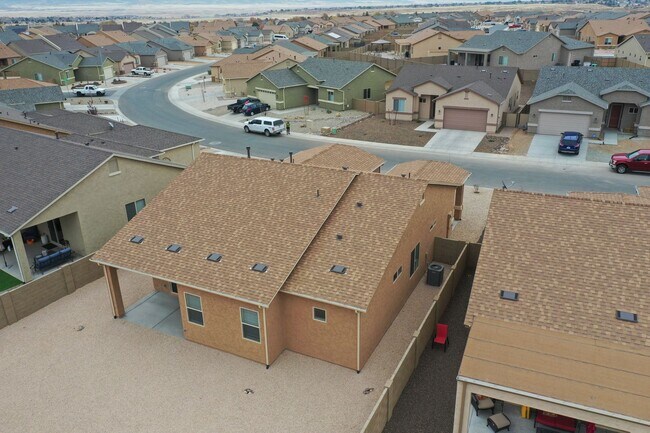 Building Photo - Spacious 3 Bedroom, 2 Bathroom Home in Granville