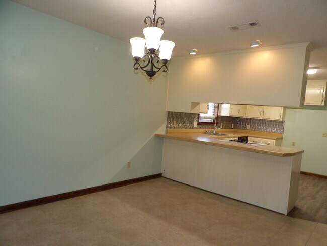 Building Photo - Harrison Drive, Daleville, AL (Level Plain...