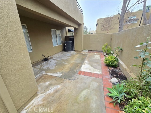 Building Photo - 27823 Violet