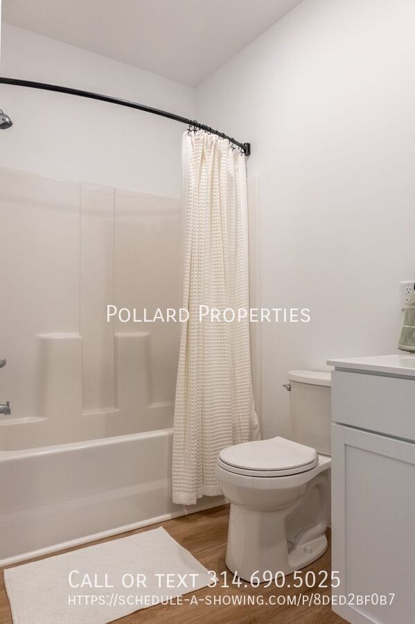 Building Photo - 322 Parkview Dr