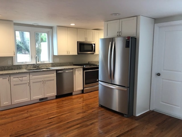 Building Photo - 25 Worsted St