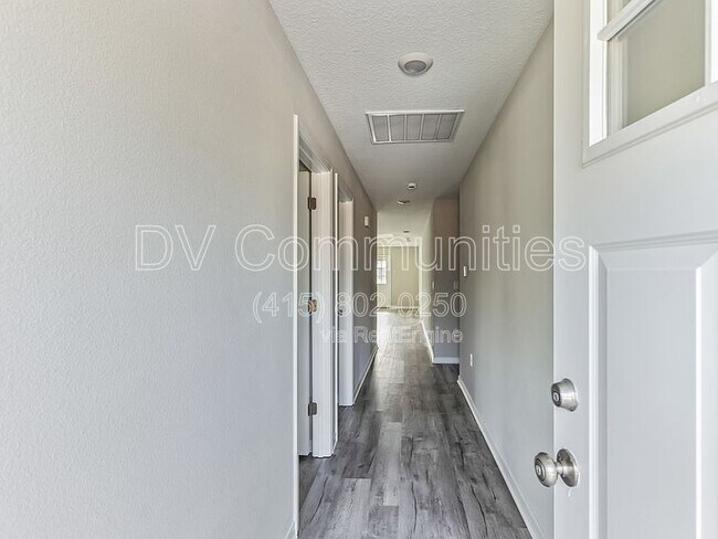 Building Photo - 2888 N 24th Ave