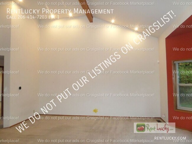 Building Photo - 29633 Marine View Dr SW