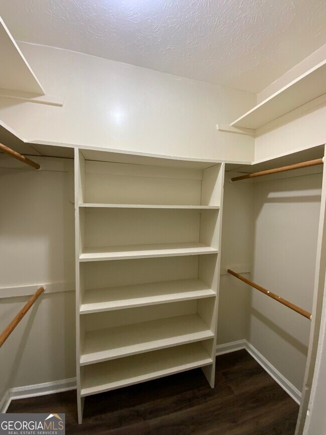 Building Photo - 1781 Floyd Springs Rd NE