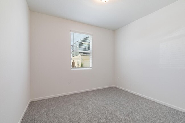 Building Photo - New Tesoro Viejo home with 3 bedrooms, 3 b...