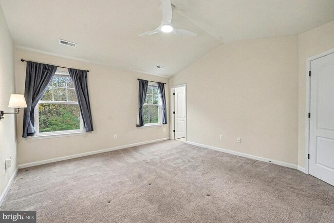 Building Photo - 2444 Drake Ln