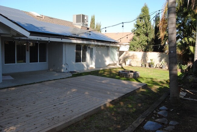 Building Photo - 9305 Brookstone Ct