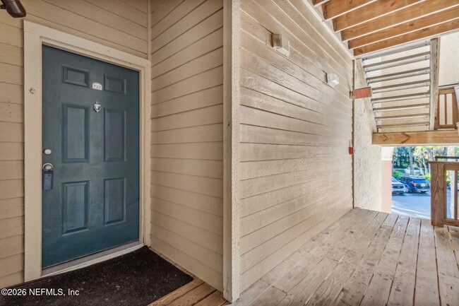 Building Photo - 130 Veracruz Dr