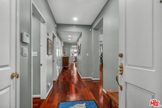 Building Photo - 11740 Sunset Blvd