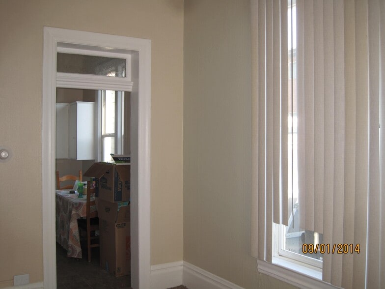 Building Photo - 290 N 300 E