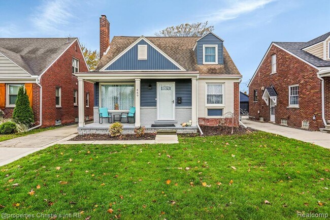 Primary Photo - 469 Kerby Rd