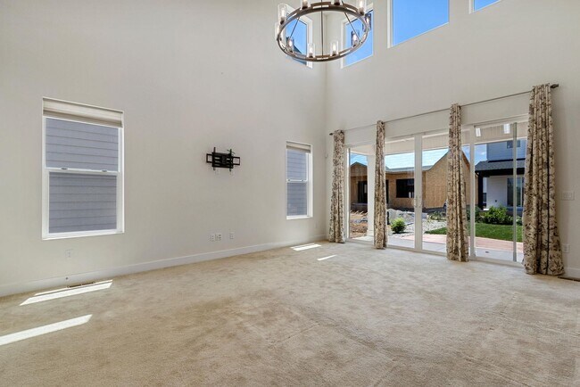 Building Photo - Beautiful 3 Bedroom 2 1/2 Bath Single Family Home