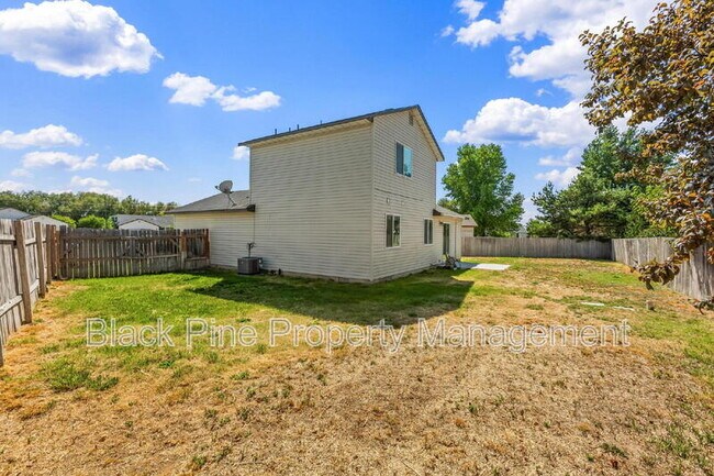 Building Photo - 3901 Winston St