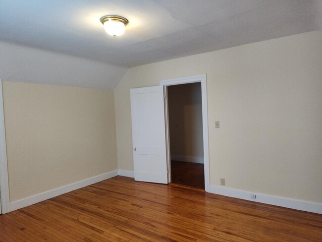 2nd bedroom - 85 Elm St