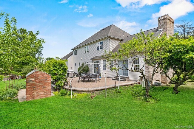 Building Photo - 20 Goshen Rd