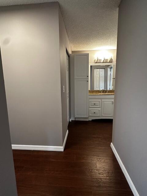 Building Photo - 21820 Cypress Cir