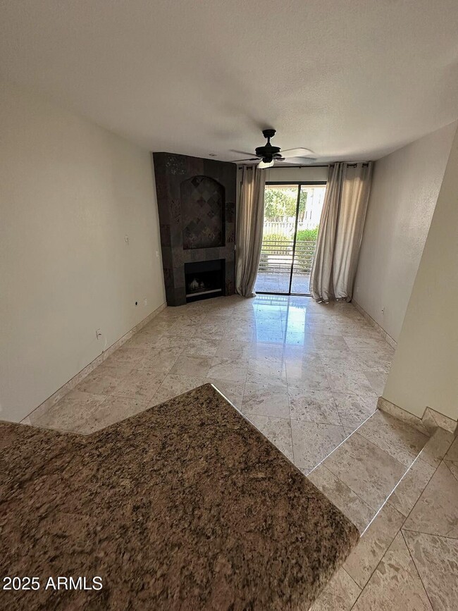 Building Photo - 3235 E Camelback Rd