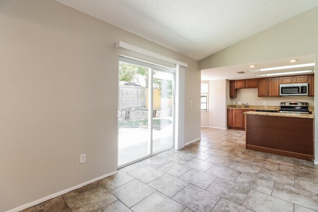 Building Photo - 9310 Tamworth Ln