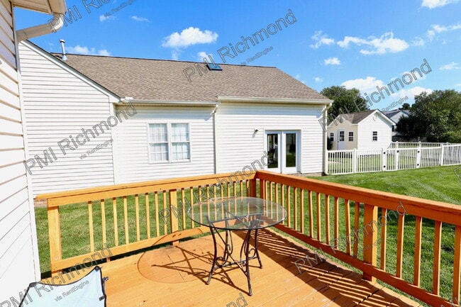 Building Photo - 14669 Sailboat Cir