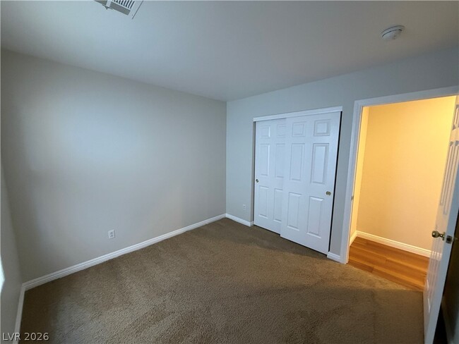 Building Photo - 8817 Shady Pines Dr