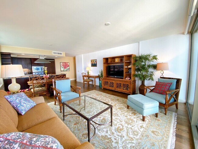 Building Photo - 1551 Ala Wai Blvd
