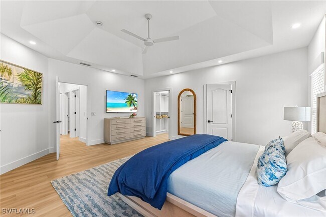 Building Photo - 575 101st Ave N