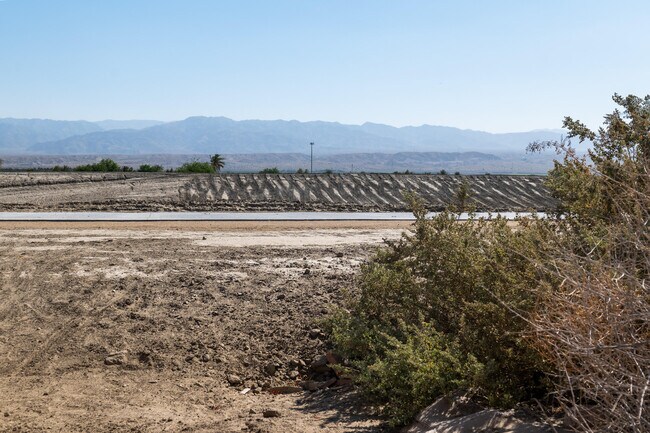 Building Photo - 50740 Cll Mendoza