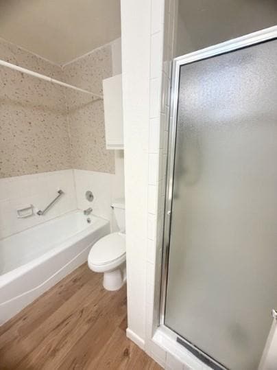 Building Photo - 728 W San Antonio St