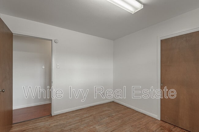 Building Photo - 2328 Ave N 1/2