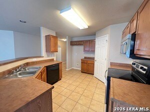 Building Photo - 7627 Ariel Hill