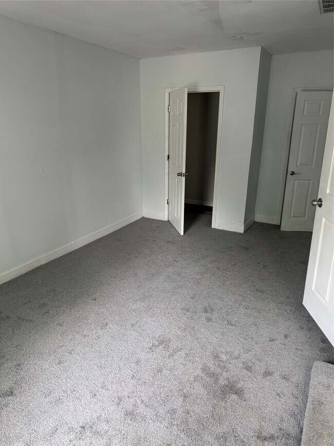 Building Photo - 4215 Botany Ln