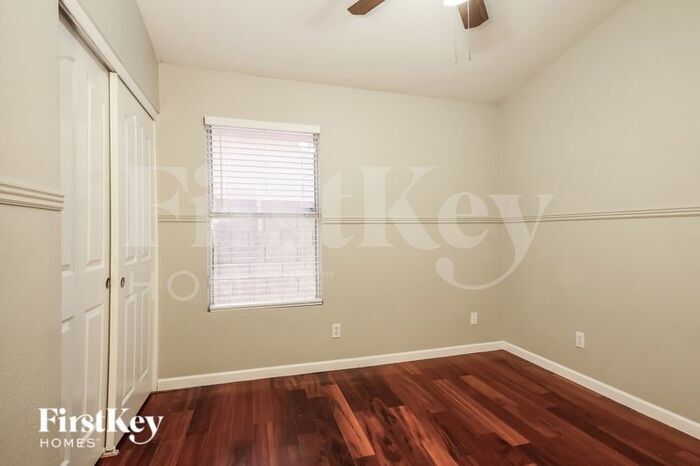 Building Photo - 2712 N 126th Dr