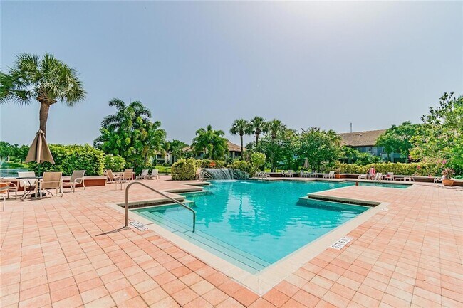 Building Photo - 10263 Gandy Blvd N