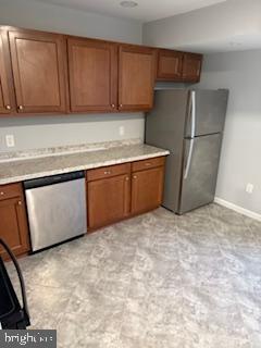 Building Photo - 17 Revelle St