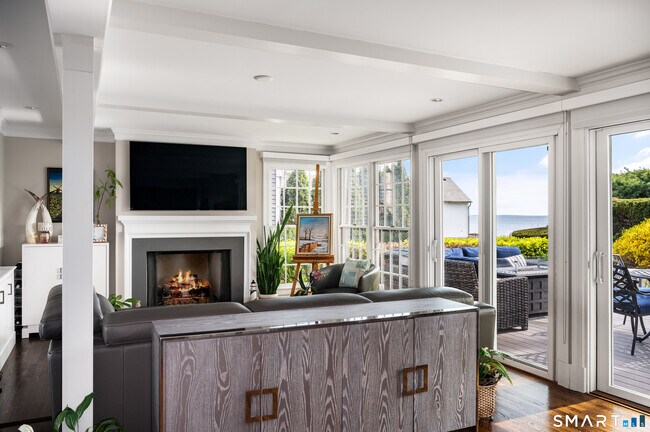 Building Photo - 187 Dolphin Cove Quay