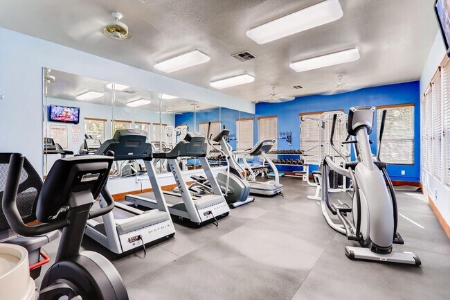 Building Photo - Tuscano Condo 1 Bedroom