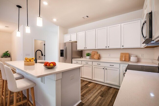 Building Photo - Newly Built Lowcountry Townhome