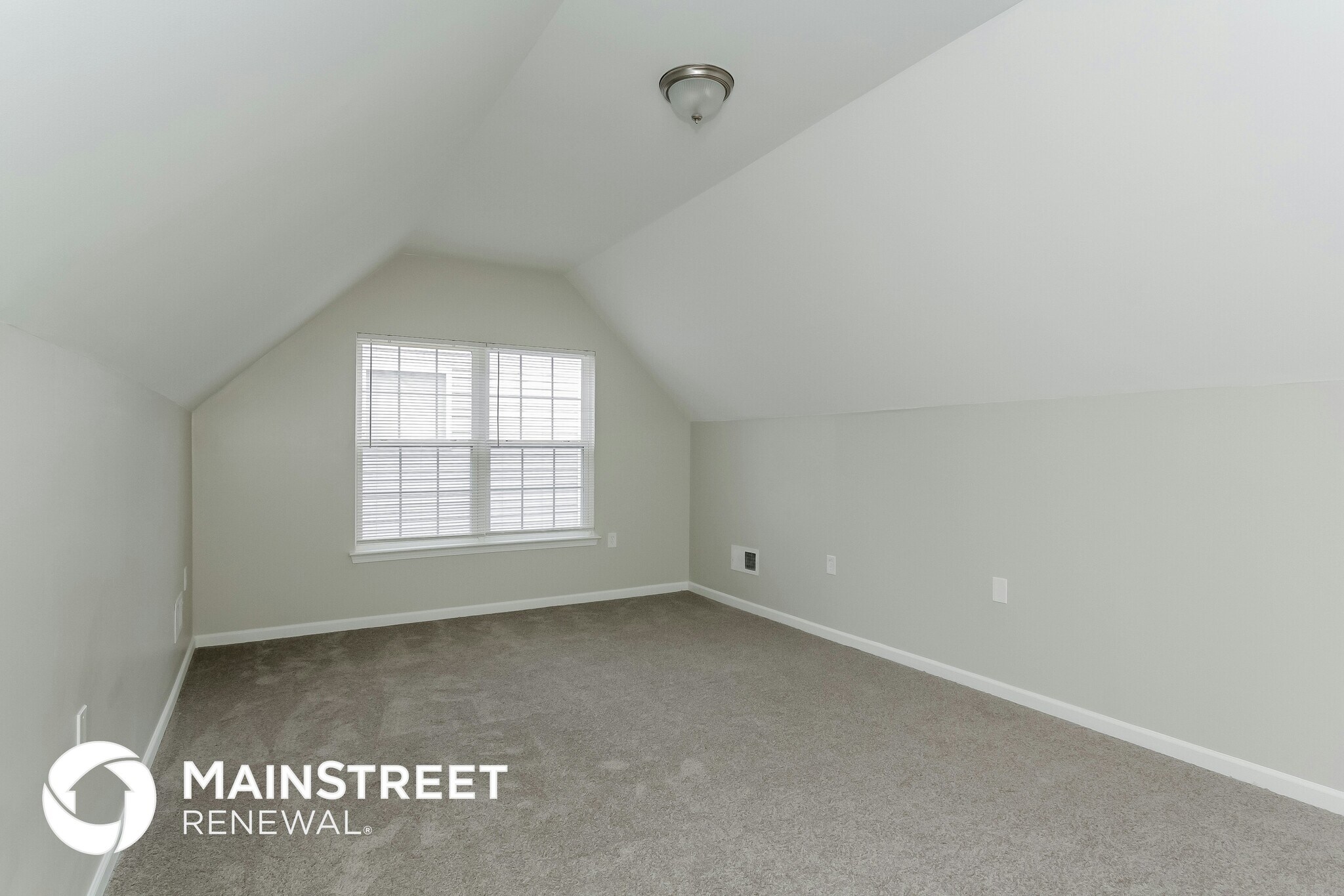 Building Photo - 9231 Atlas Cedar Dr