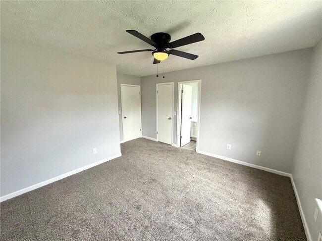 Building Photo - 3628 N Hopkins Ct