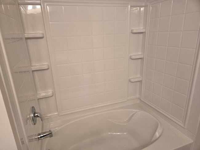 Building Photo - 5142 Tommy Ln