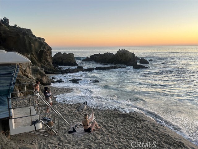 Building Photo - 2127 S Coast Hwy