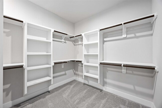 Building Photo - 8310 Mariah St