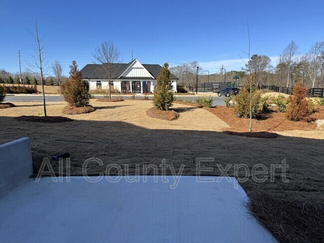 Building Photo - 7273 Mulberry St