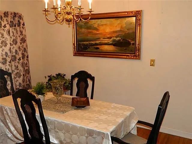 Building Photo - Room in Single Family Home on Veterans Memorial Hwy