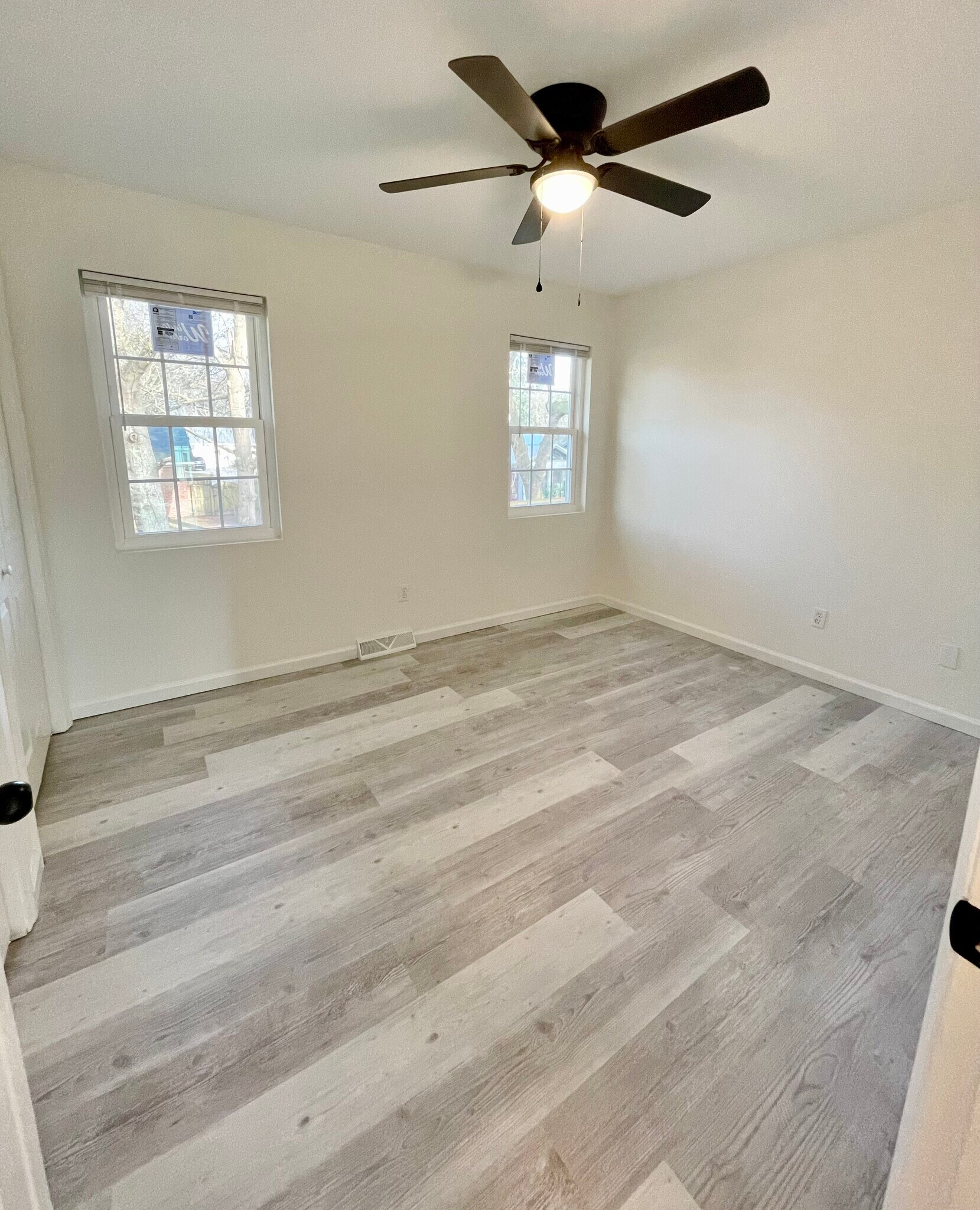 2nd Bedroom (Upper/Rear) - 272 Fleming Rd