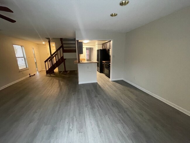 Building Photo - Kempsville Lake