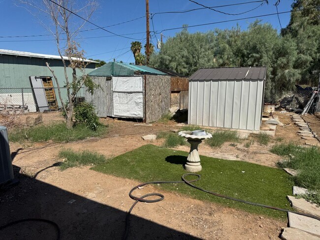 Building Photo - 1 BR Cozy Mobile near River,