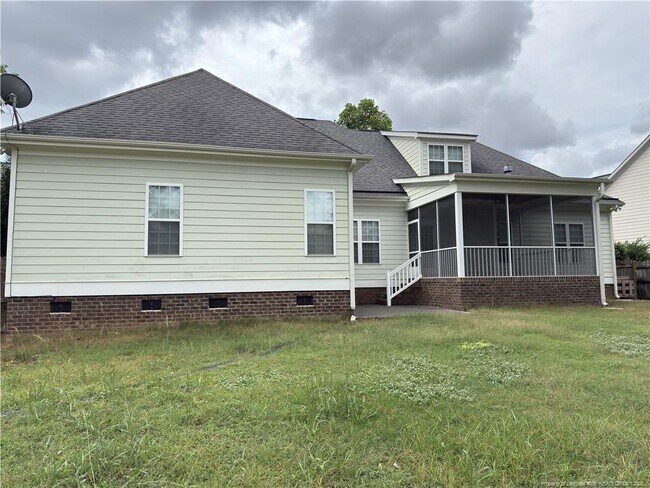 Building Photo - 4015 Summerberry Dr